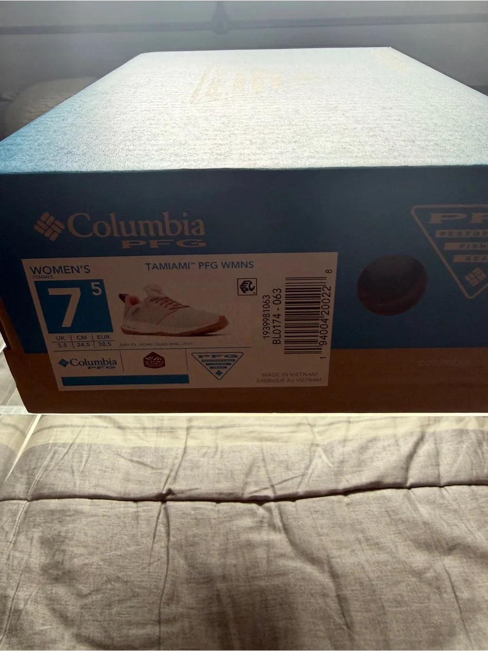 Columbia Gray Athletic Sneakers with Pink Trim and Gum Outsole - Picture 5 of 6